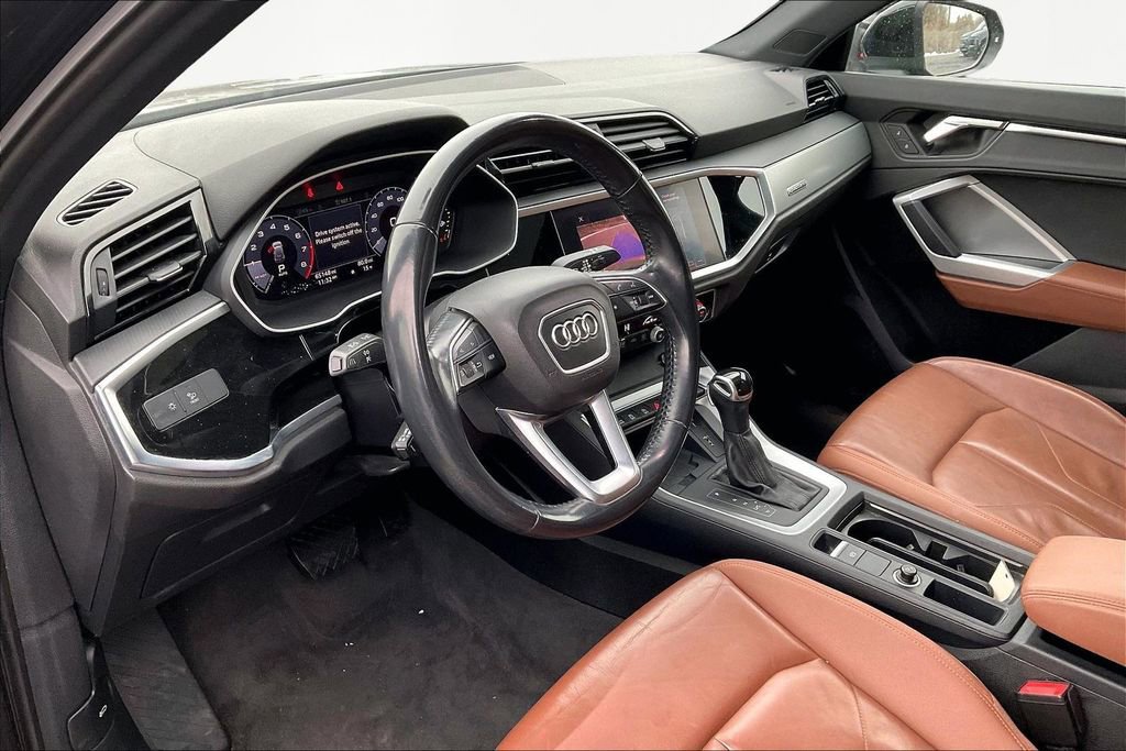 Used 2020 Audi Q3 2.0T Premium Plus w/ Premium Plus Package image 20