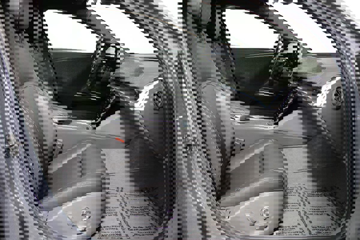 Used 2024 Lucid Air Touring image 13