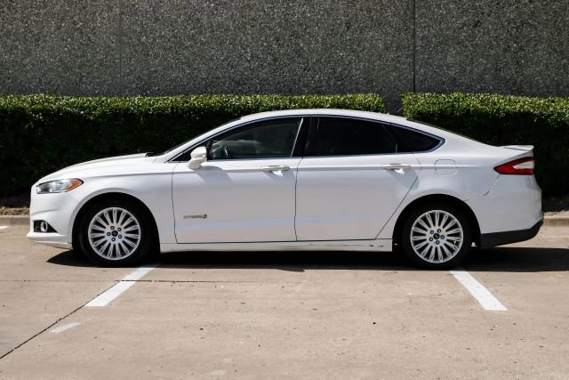 Used 2016 Ford Fusion SE w/ Equipment Group 502A image 15