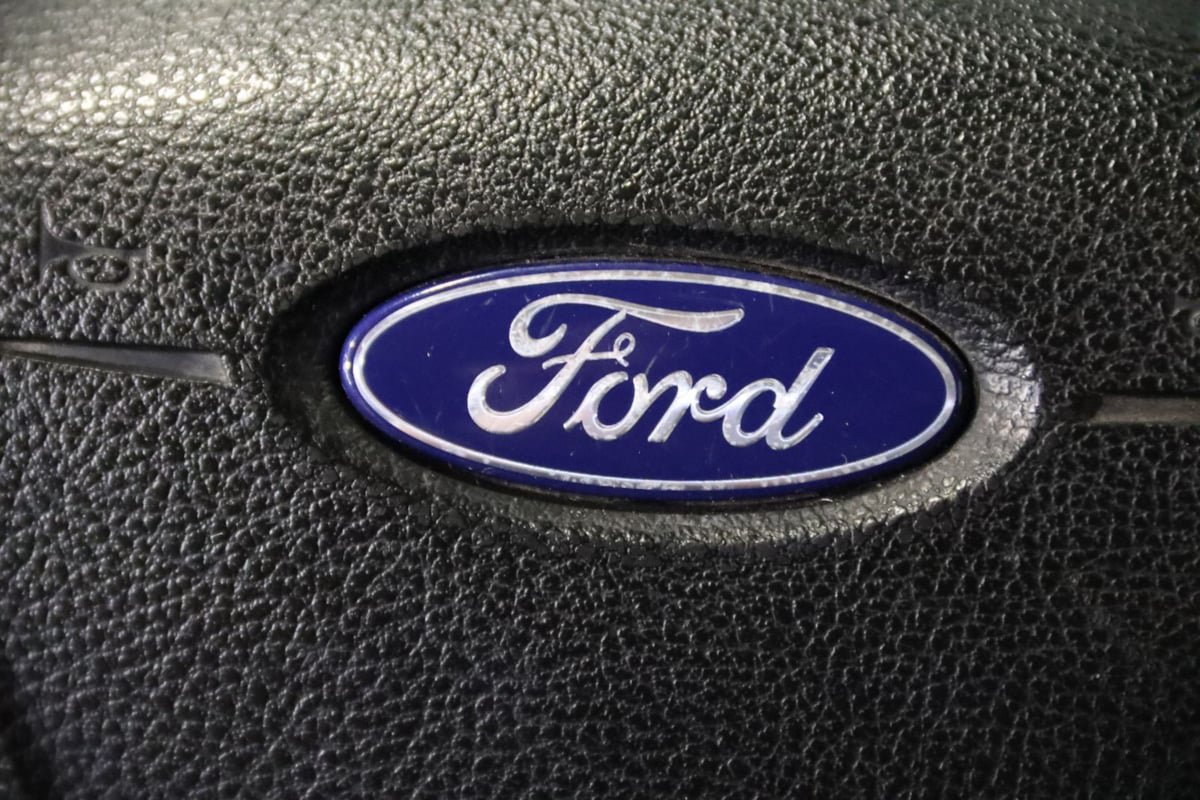 Used 2019 Ford Transit Connect XL FWD image 14