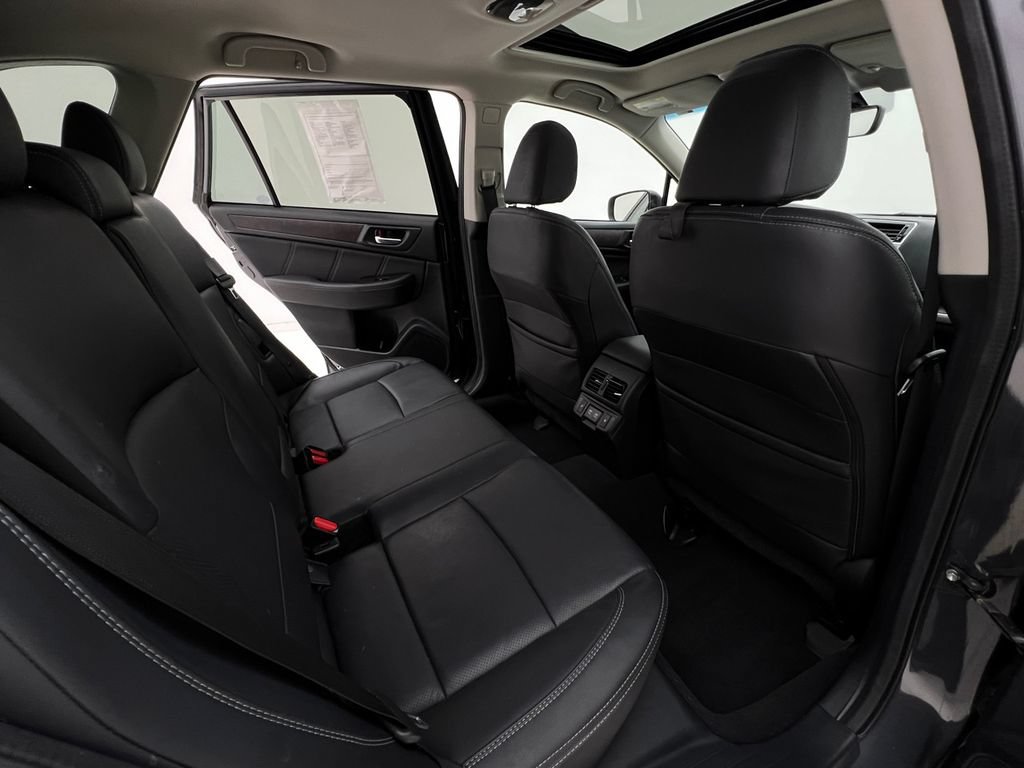 Used 2019 Subaru Outback 2.5i Limited w/ Protection Package #1 AWD/4WD image 14