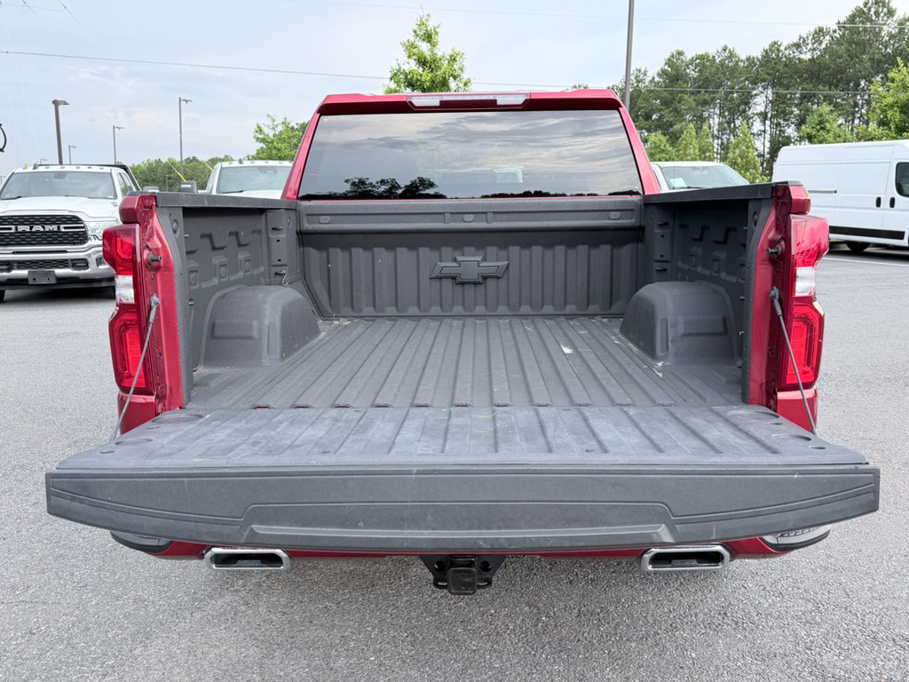 Used 2024 Chevrolet Silverado 1500 RST AWD/4WD image 9