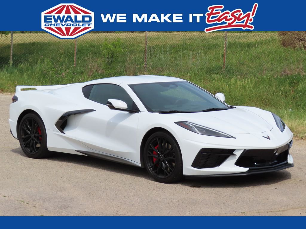 Used 2024 Chevrolet Corvette Stingray Coupe w/ Z51 Performance Package RWD image 1
