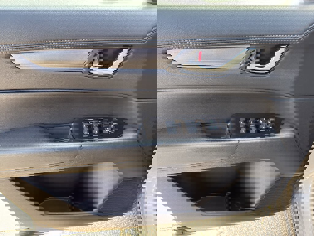 Used 2024 MAZDA CX-5 AWD 2.5 S w/ Select Package image 9