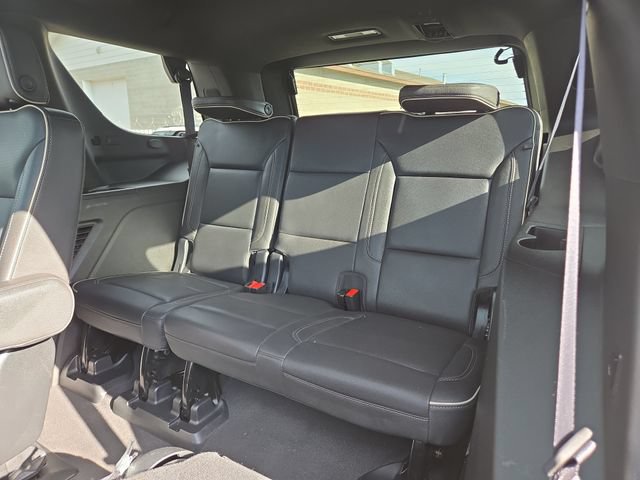 Used 2023 Chevrolet Tahoe Premier w/ Premium Package 2 AWD/4WD image 34