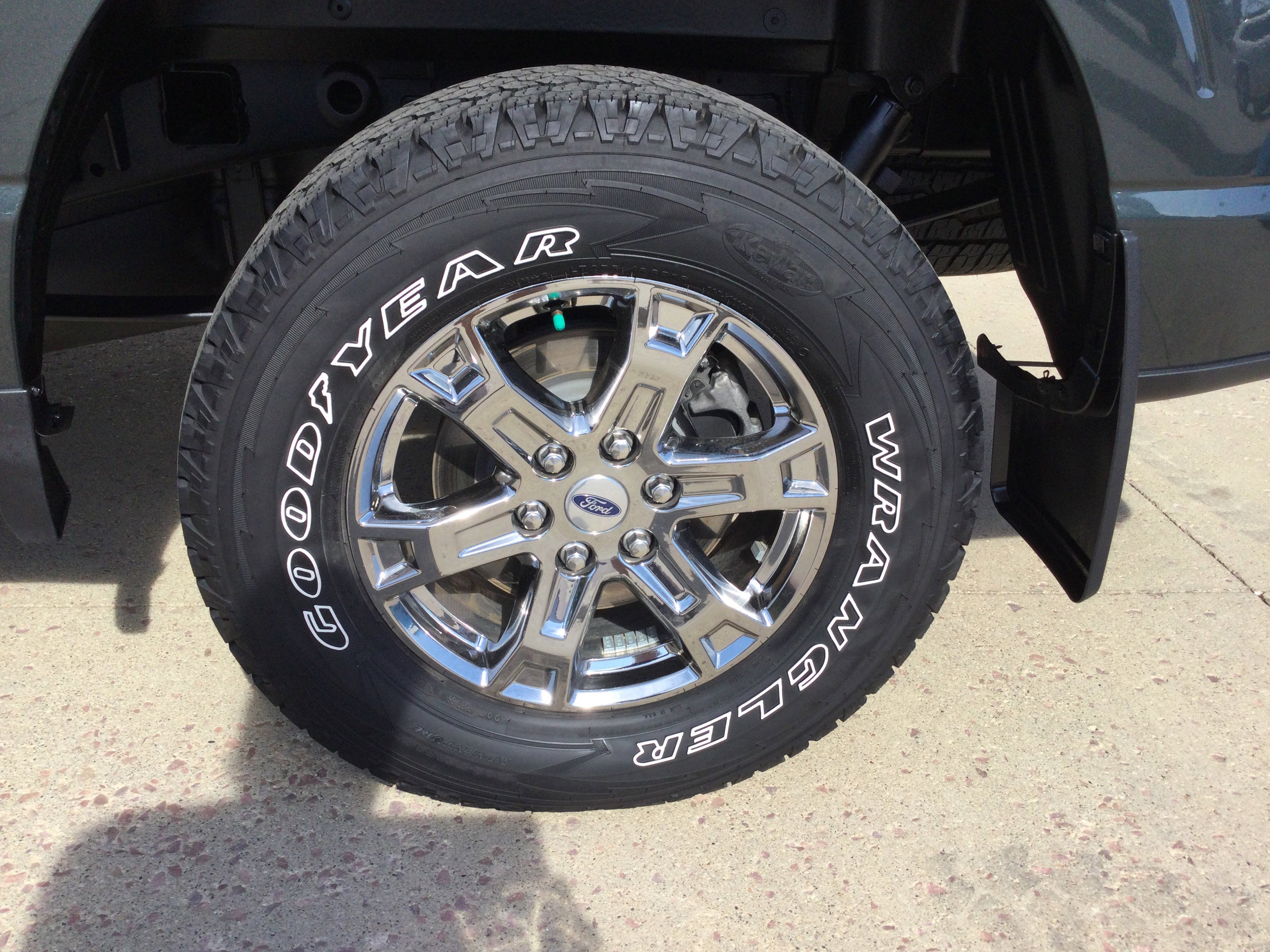 Used 2021 Ford F150 XLT w/ Equipment Group 302A High image 5