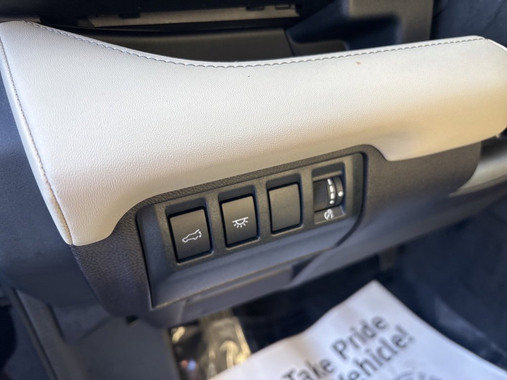 Certified 2023 Subaru Ascent Limited image 22