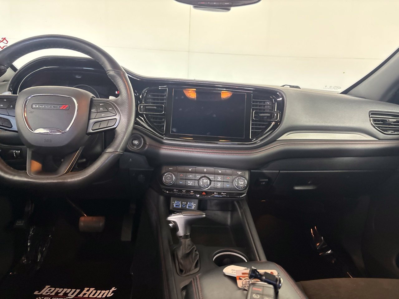 Used 2025 Dodge Durango GT AWD/4WD image 24