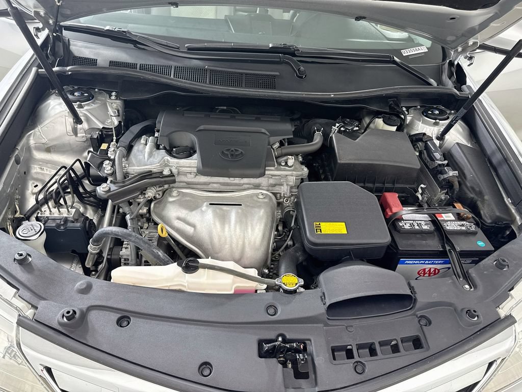 Used 2013 Toyota Camry LE FWD image 28
