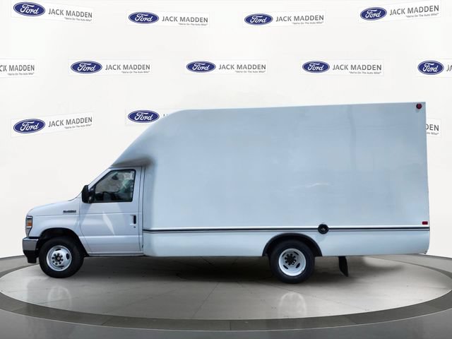 New 2027 Ford E-350 and Econoline 350 Super Duty w/ Power Equipment Group RWD image 2