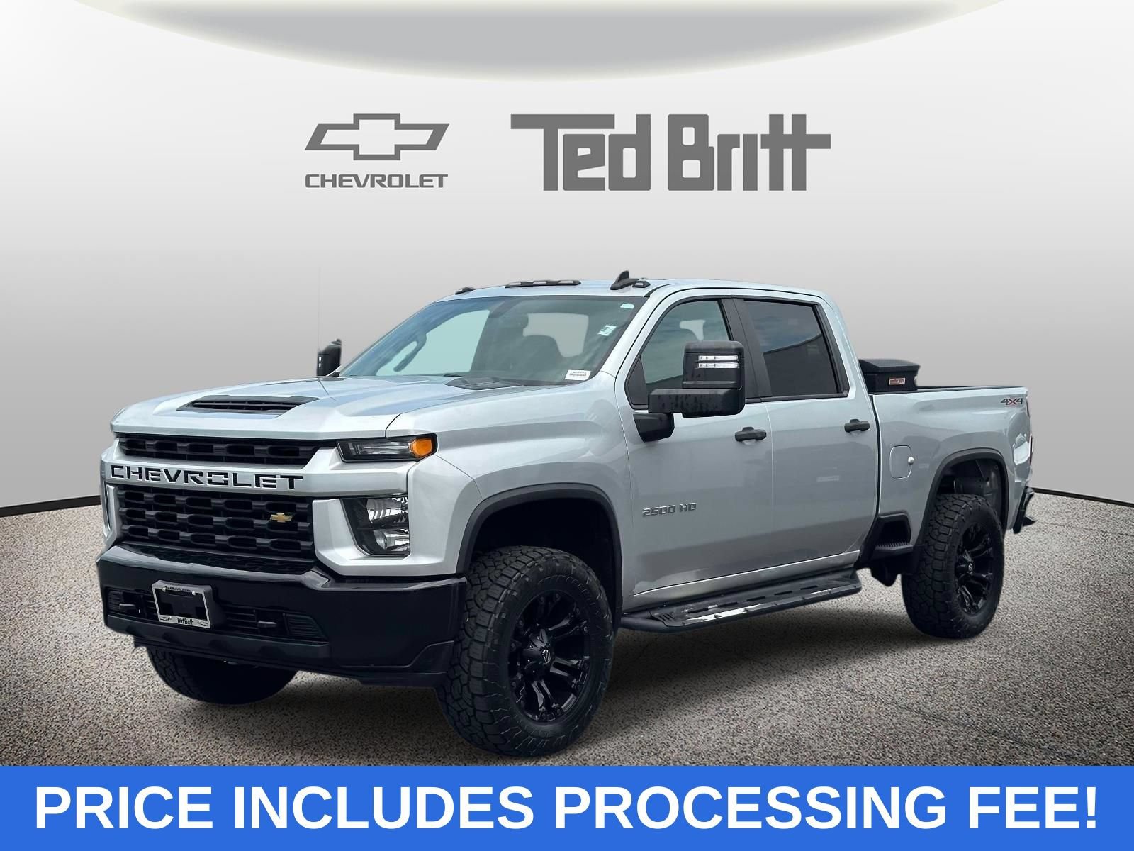 Used 2020 Chevrolet Silverado 2500 Custom w/ Custom Value Package AWD/4WD image 1