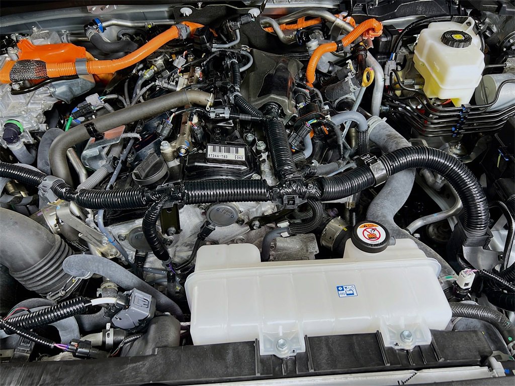 Used 2024 Toyota Tacoma TRD Sport image 32