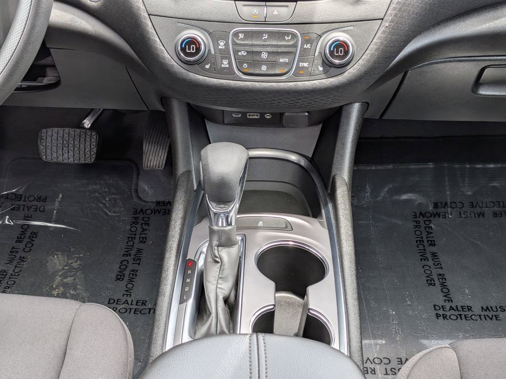 Used 2023 Chevrolet Malibu LT FWD image 17