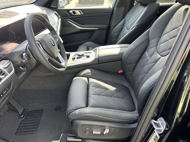 New 2026 BMW X5 xDrive40i w/ Premium Package AWD/4WD image 14