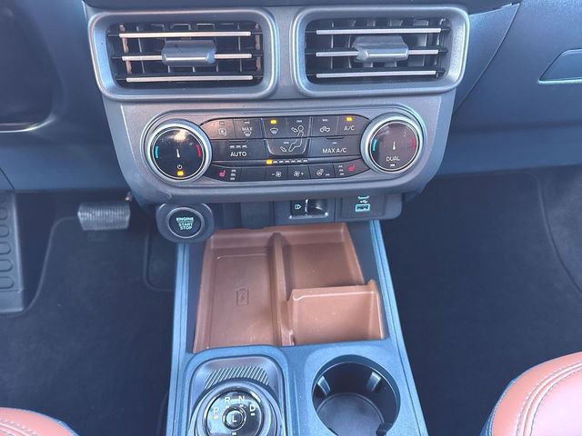 Used 2023 Ford Maverick Lariat w/ Lariat Luxury Package image 18