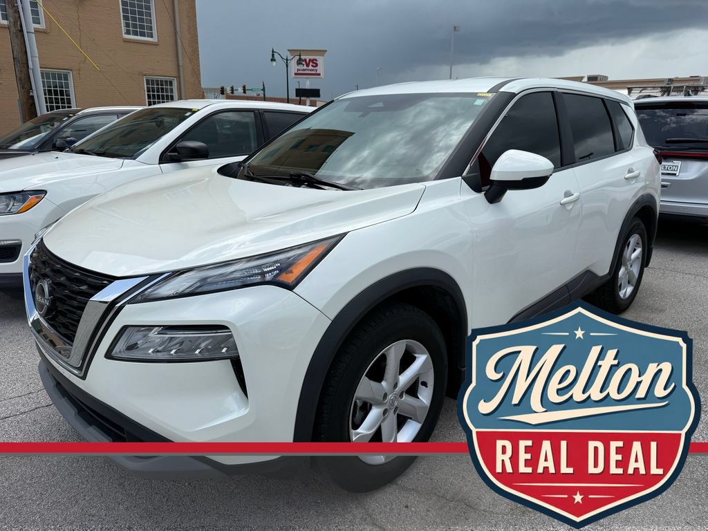 Used 2022 Nissan Rogue SV AWD/4WD image 1