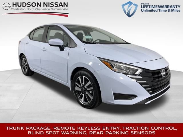 New 2025 Nissan Versa SV w/ Trunk Package