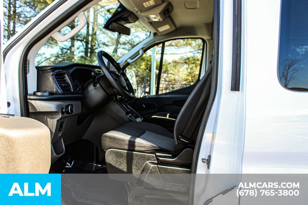 Used 2024 Ford Transit 350 XLT image 14