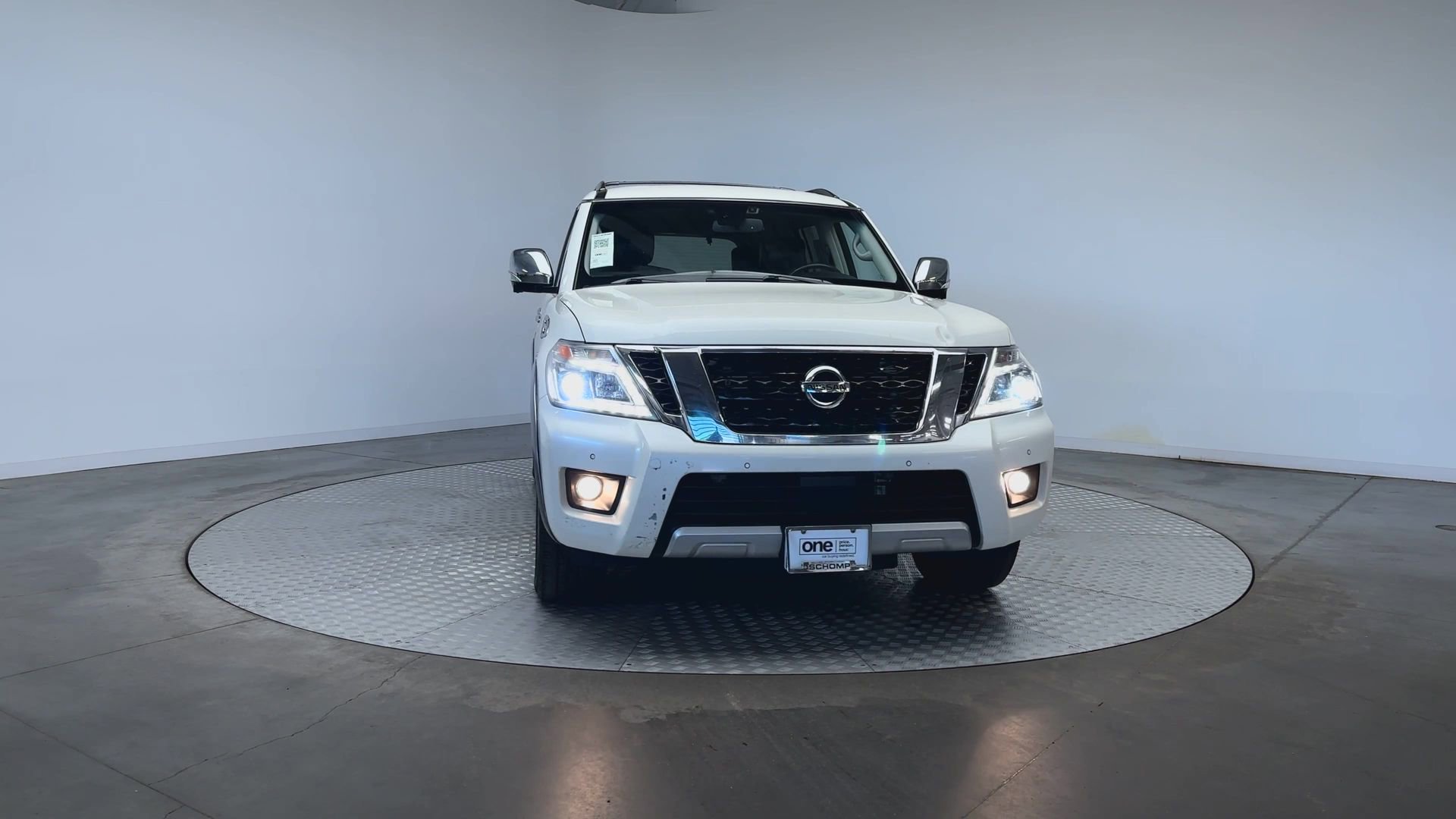 Used 2017 Nissan Armada Platinum w/ Captain Seat Package AWD/4WD image 3