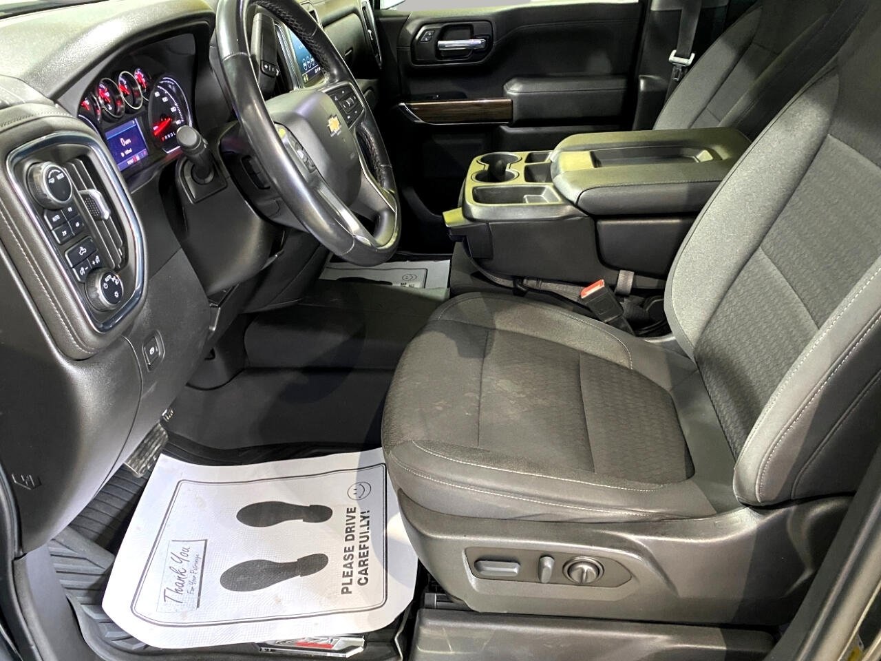 Used 2022 Chevrolet Silverado 1500 LT w/ Z71 Off-Road Package image 9