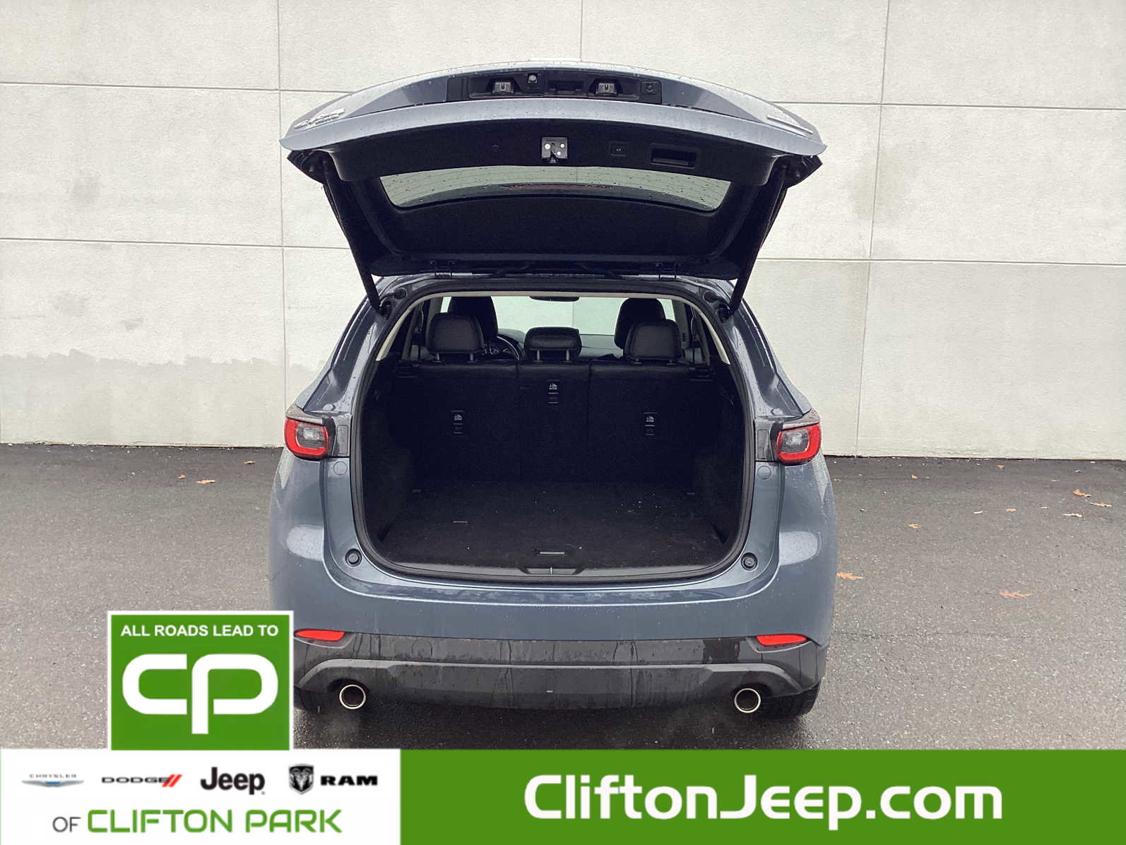 Used 2024 MAZDA CX-5 Carbon Edition image 6