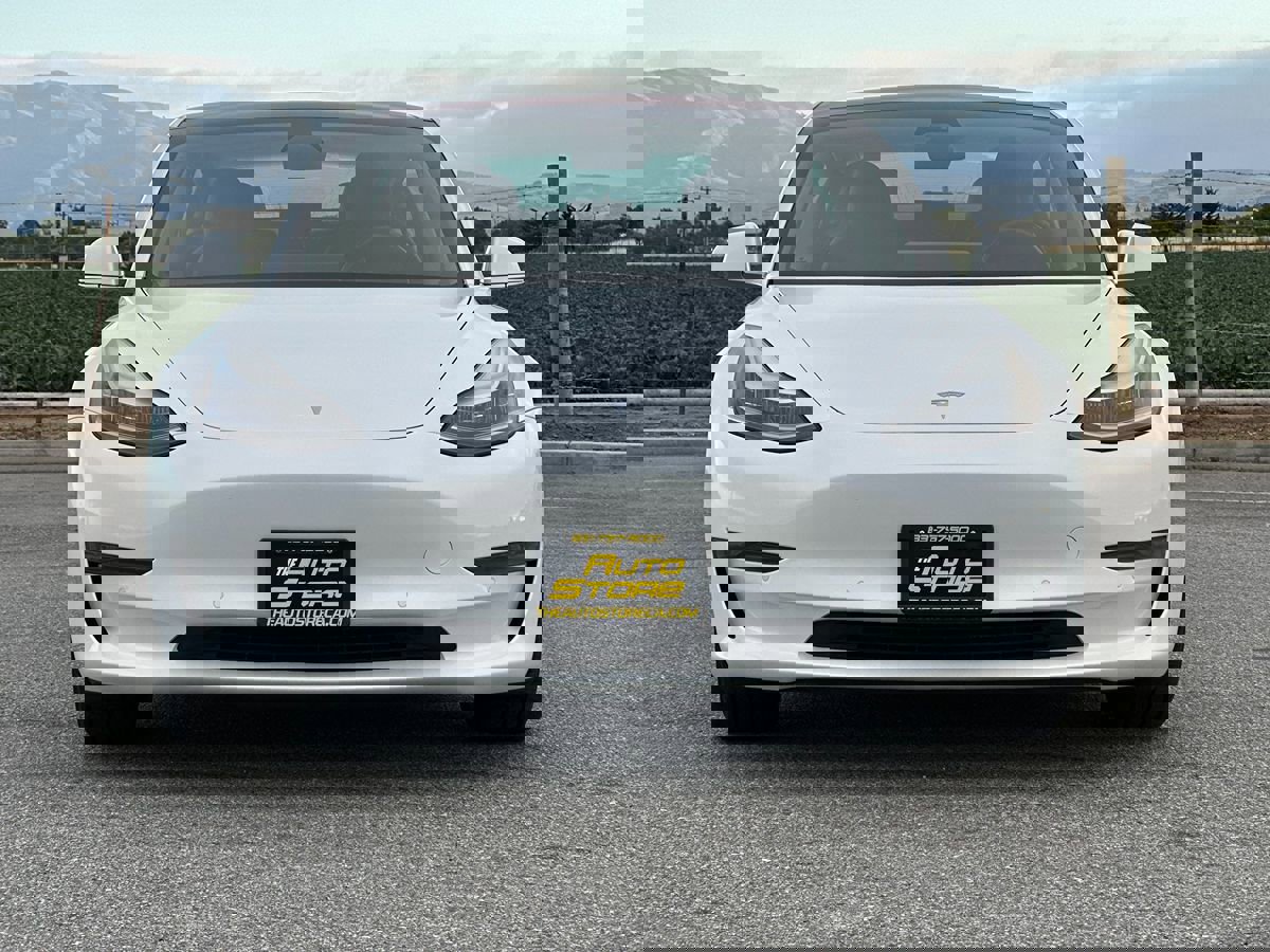 Used 2018 Tesla Model 3 Long Range image 2