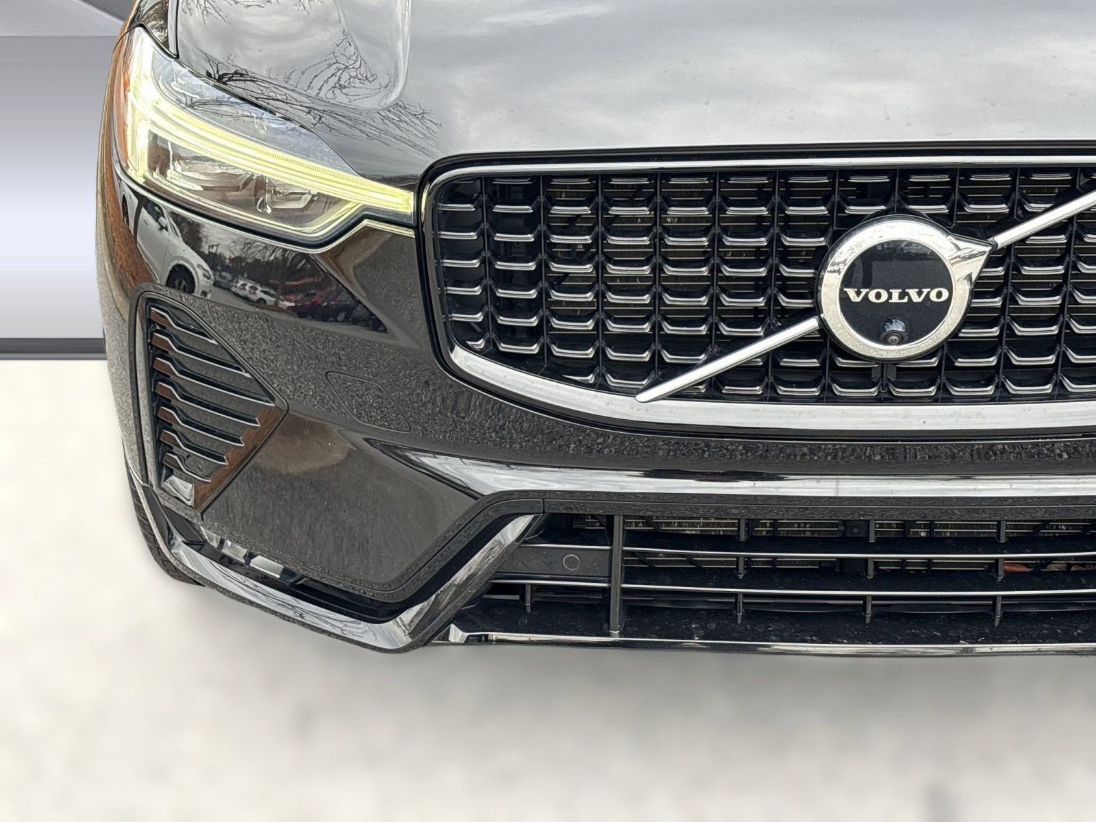 Certified 2023 Volvo XC60 B5 Ultimate image 11