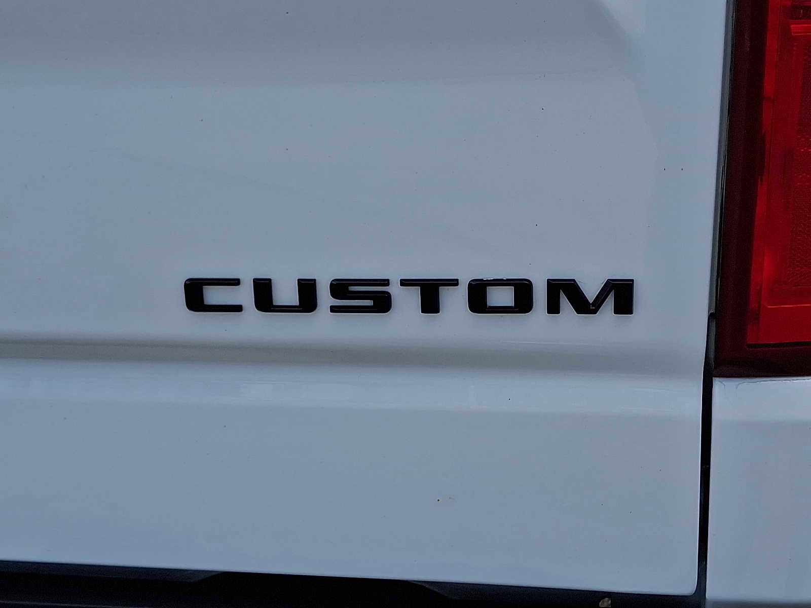 Used 2021 Chevrolet Silverado 1500 Custom w/ LPO, Dark Essentials Package AWD/4WD image 32