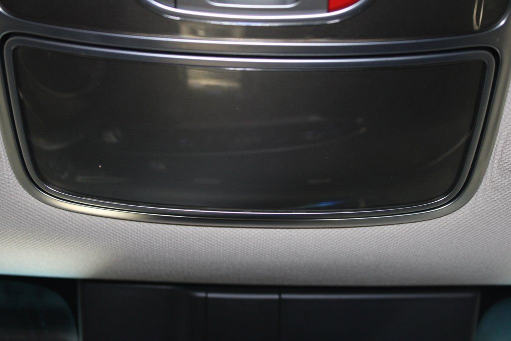 Used 2023 Genesis GV70 2.5T w/ Select Package image 46