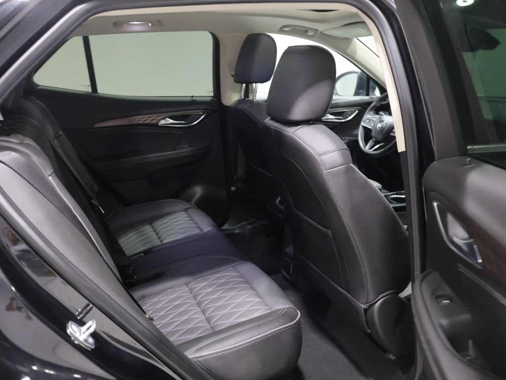Used 2023 Buick Envision Avenir AWD/4WD image 20