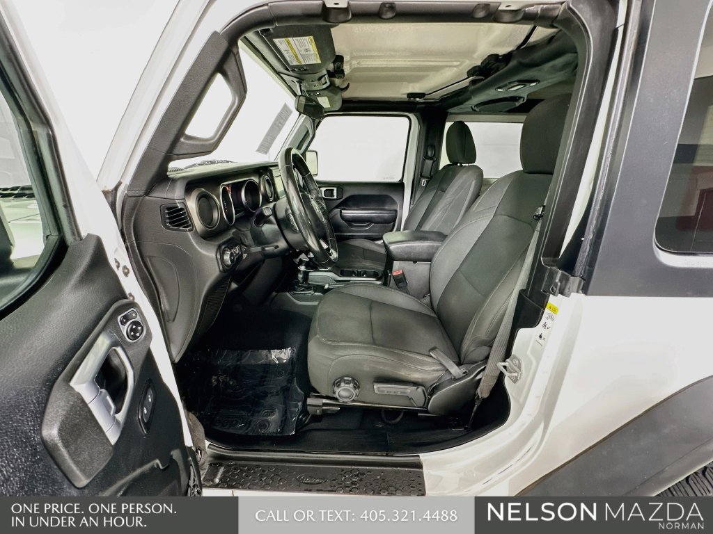 Used 2020 Jeep Wrangler Sport AWD/4WD image 12