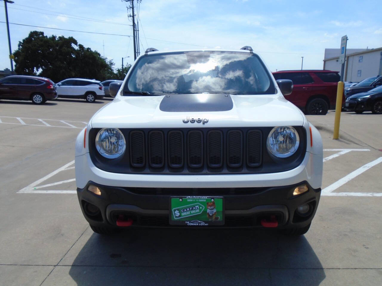 Used 2016 Jeep Renegade Trailhawk AWD/4WD image 2
