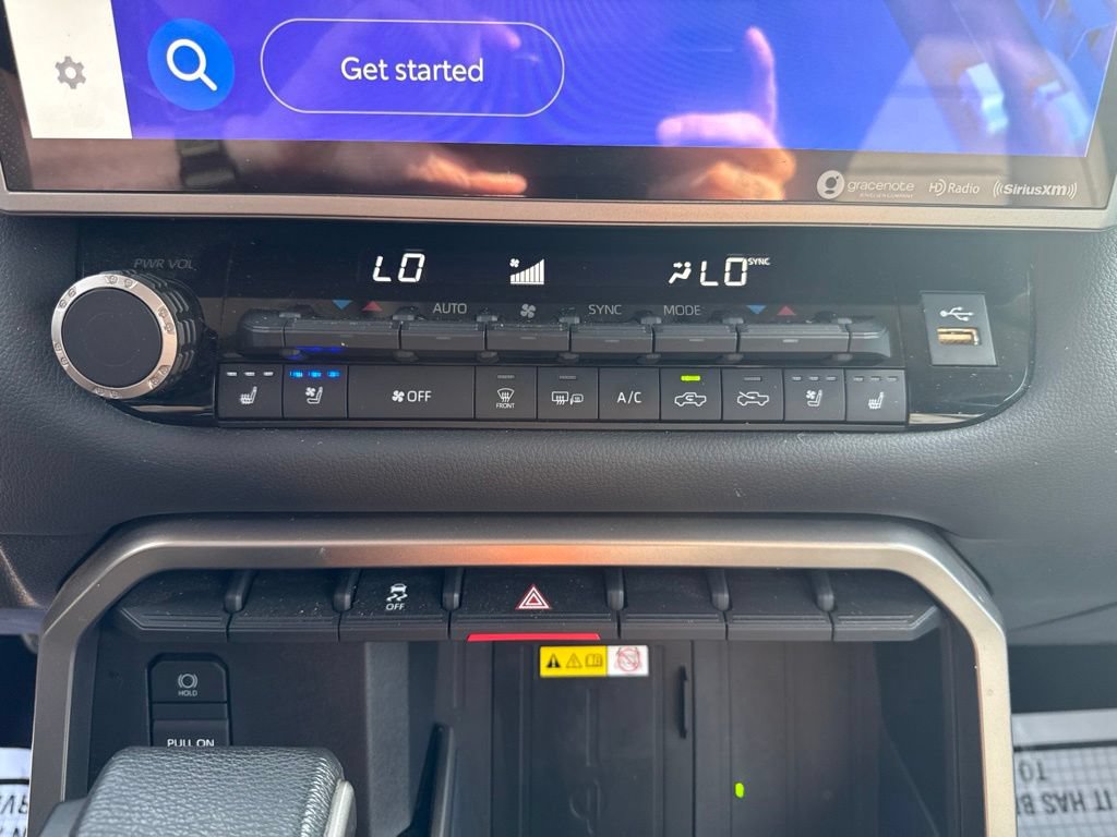 Used 2023 Toyota Tundra Limited w/ Power Package AWD/4WD image 32