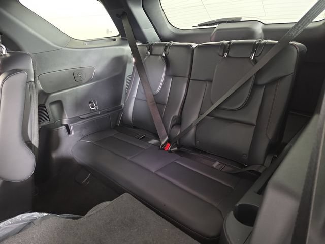 Used 2026 Ford Explorer ST AWD/4WD image 25