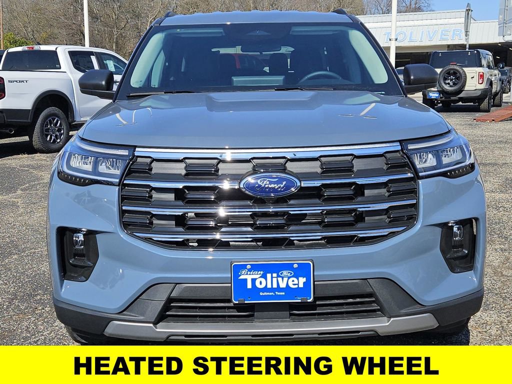 New 2026 Ford Explorer Active w/ Active Comfort Package image 3