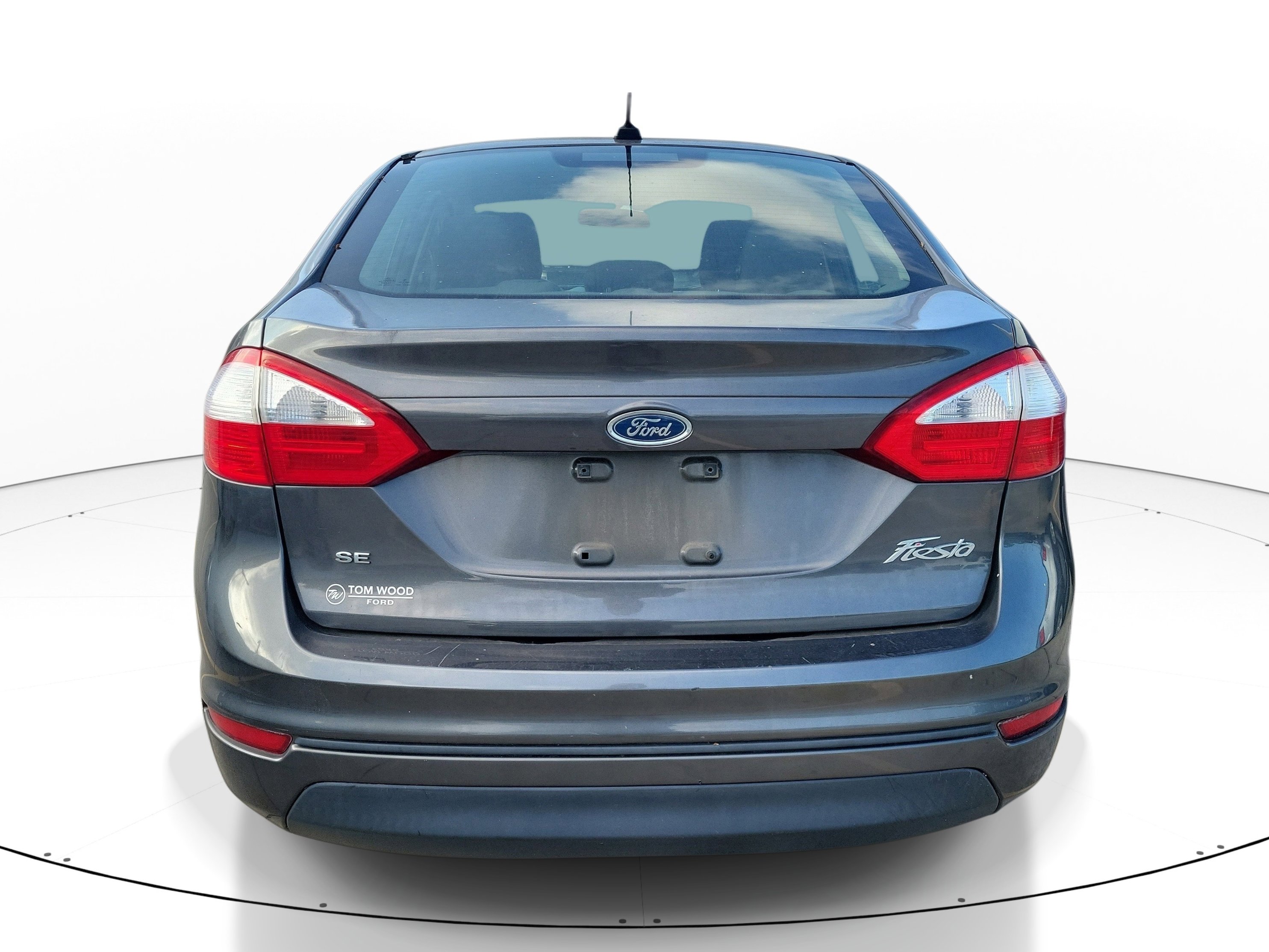 Used 2016 Ford Fiesta SE FWD image 5