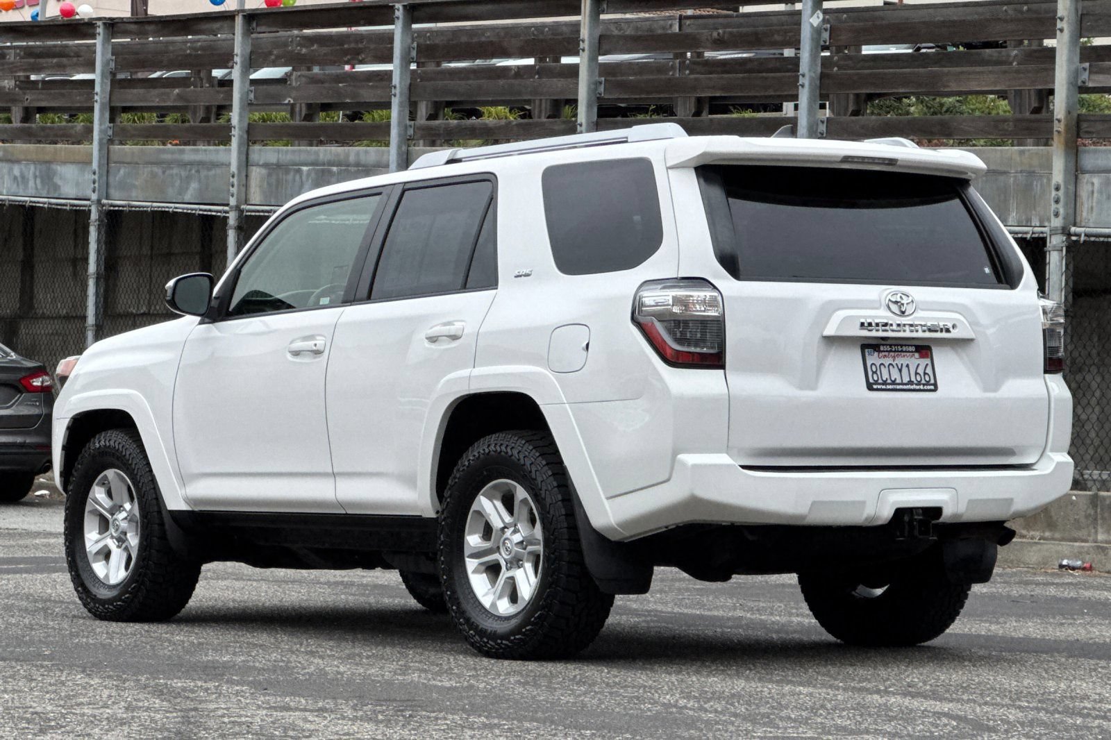 Used 2016 Toyota 4Runner SR5 RWD image 8