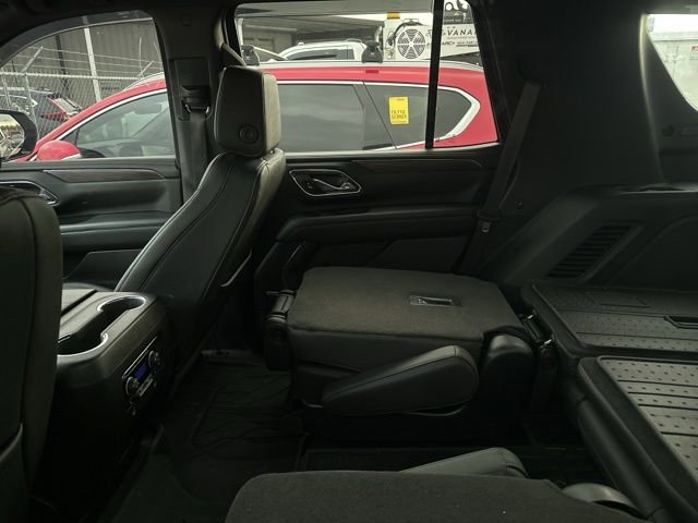 Used 2023 Chevrolet Tahoe LT w/ Luxury Package image 16