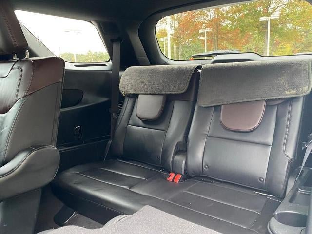Used 2023 Ford Explorer Platinum w/ Technology Package AWD/4WD image 28
