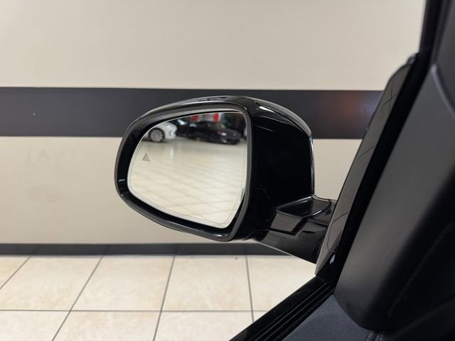 Used 2023 BMW X5 sDrive40i w/ M Sport Package image 17