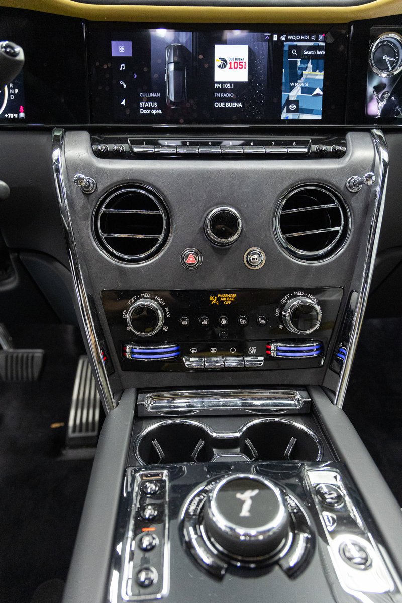 New 2026 Rolls-Royce Cullinan AWD/4WD image 33
