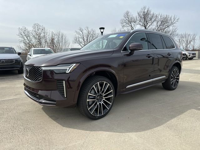 New 2026 Volvo XC90 B6 Plus w/ Protection Package image 3