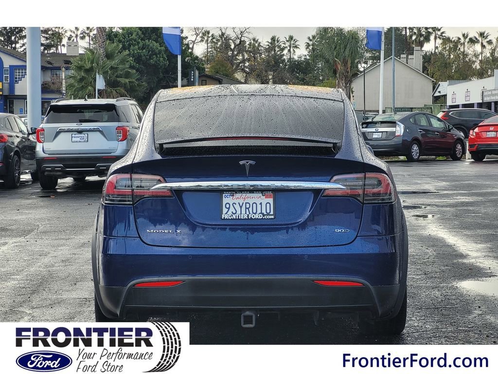 Used 2016 Tesla Model X 90D image 6