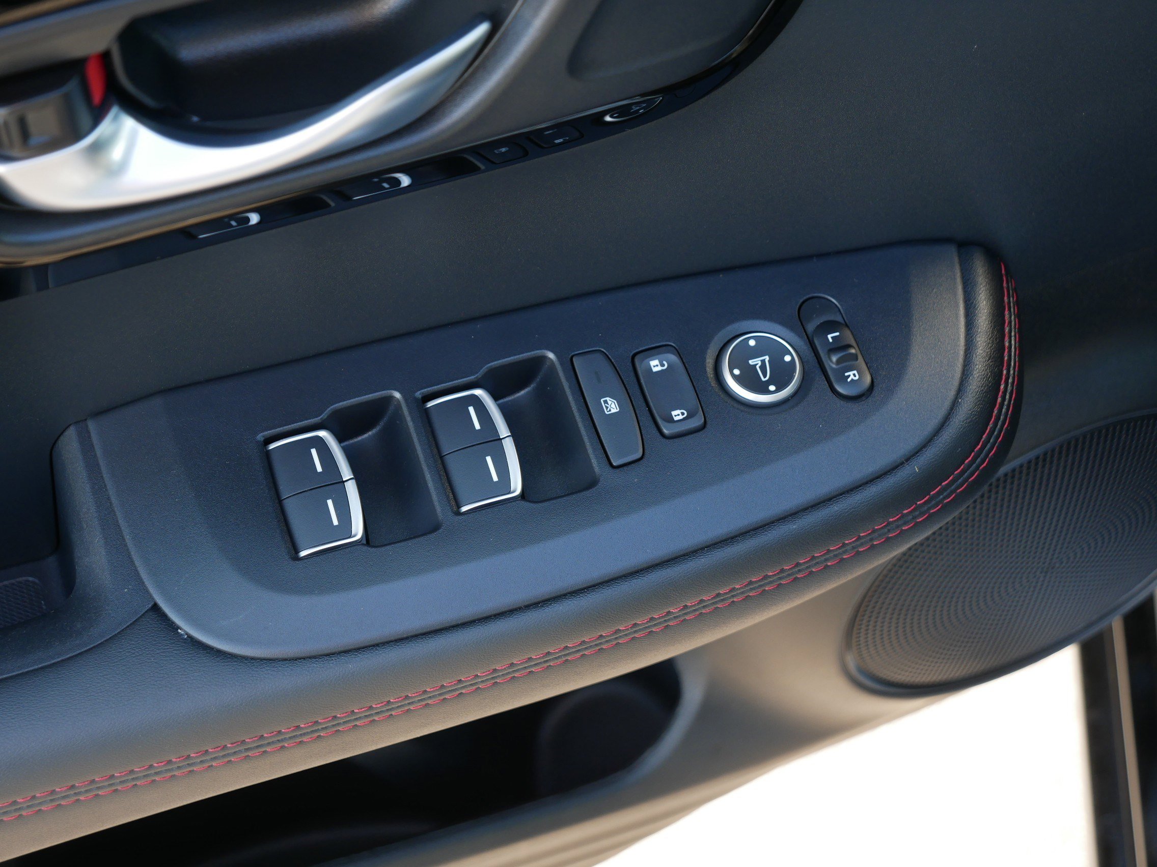 Certified 2025 Acura ADX A-Spec image 19