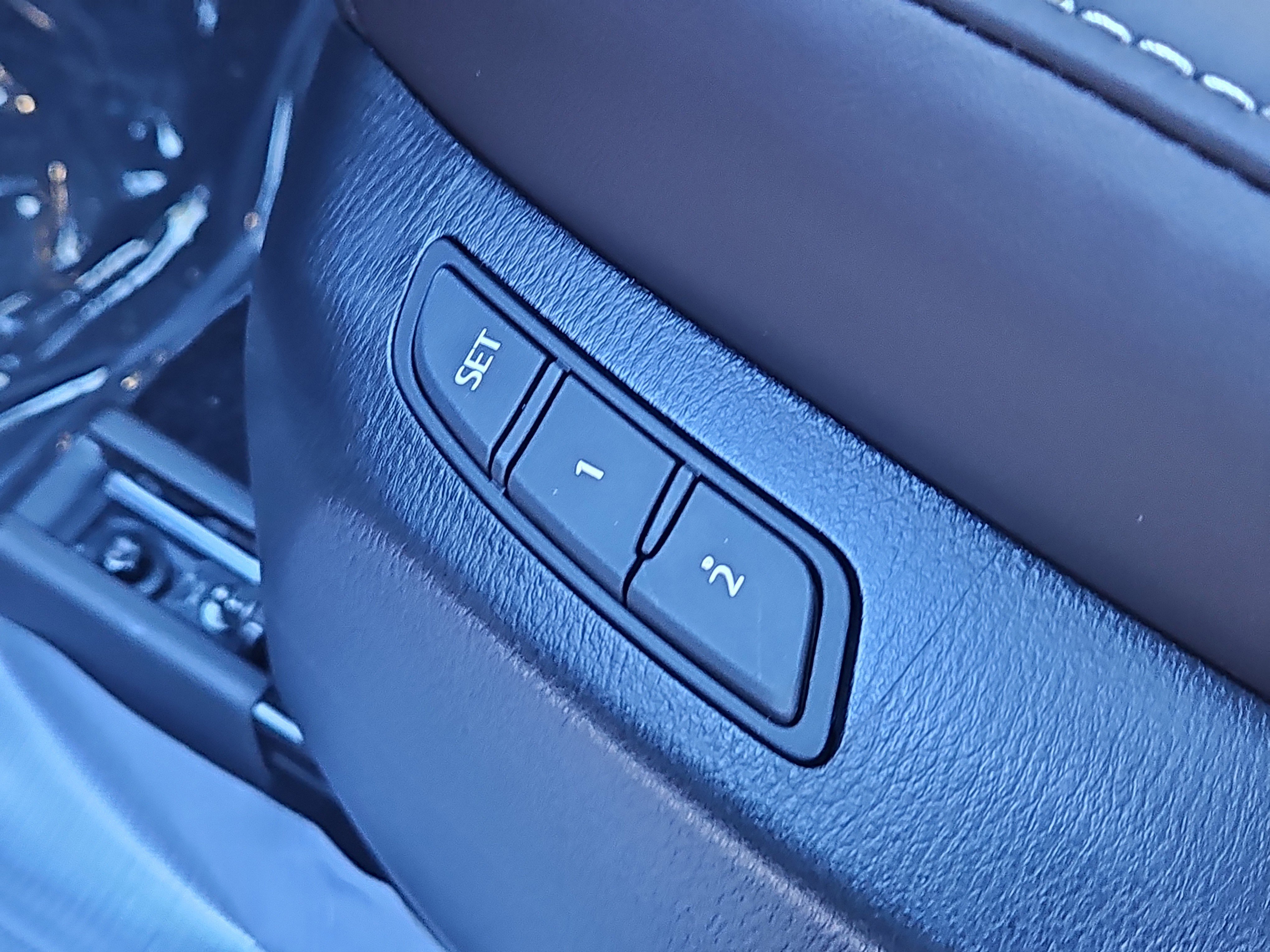 New 2025 MAZDA CX-5 Signature image 13