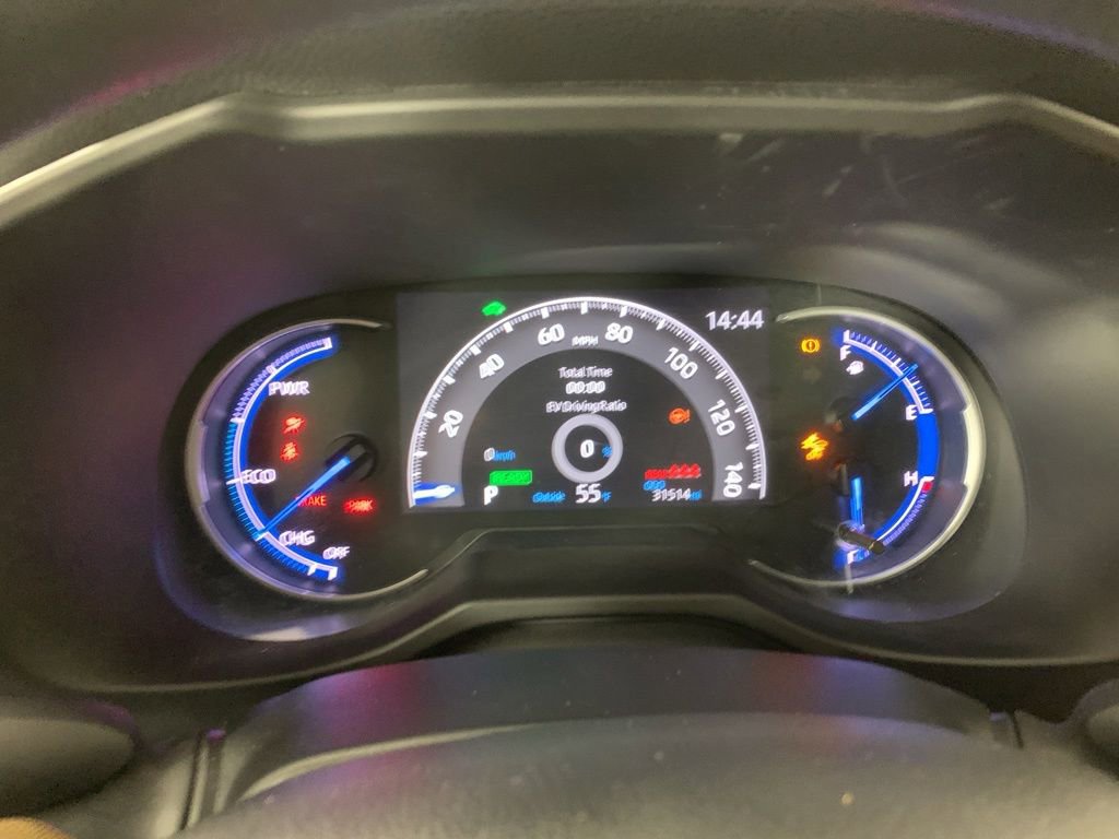 Used 2023 Toyota RAV4 LE AWD/4WD image 19