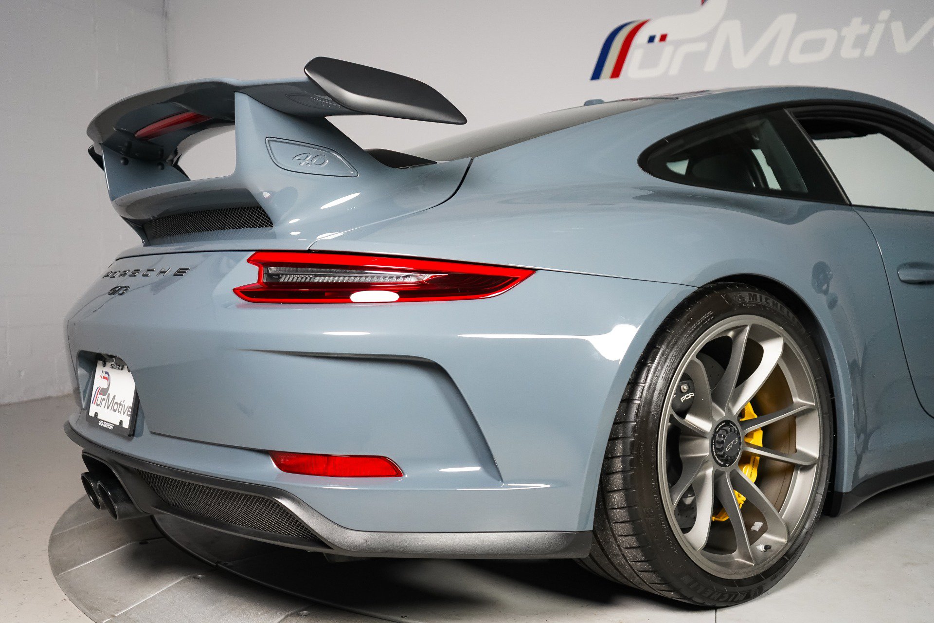 Used 2018 Porsche 911 GT3 RWD image 39