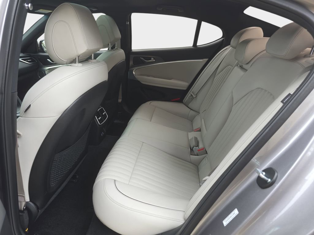 Used 2024 Genesis G70 2.5T w/ Sport Prestige Package image 12
