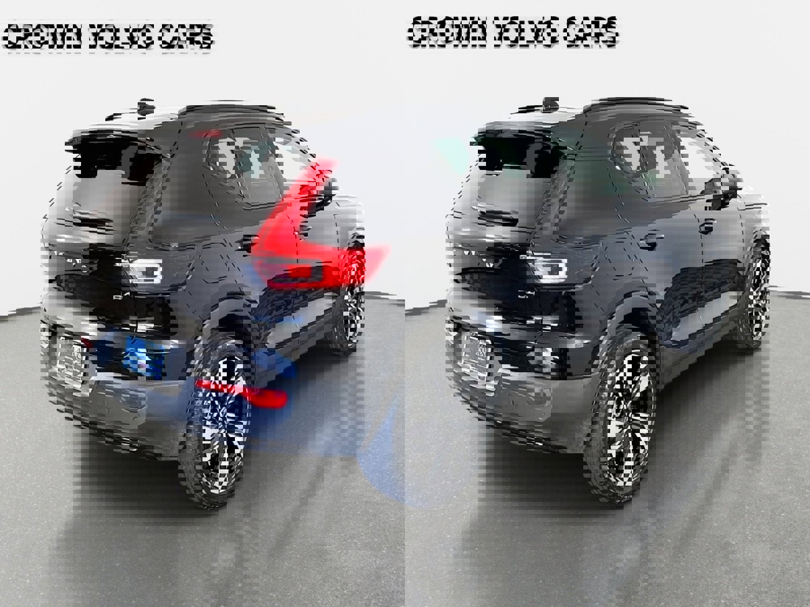 Used 2023 Volvo XC40 B4 Ultimate image 6