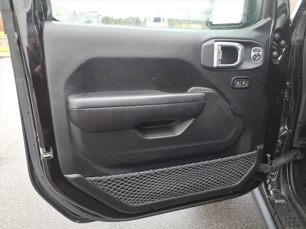 Used 2020 Jeep Wrangler Unlimited Rubicon AWD/4WD image 26